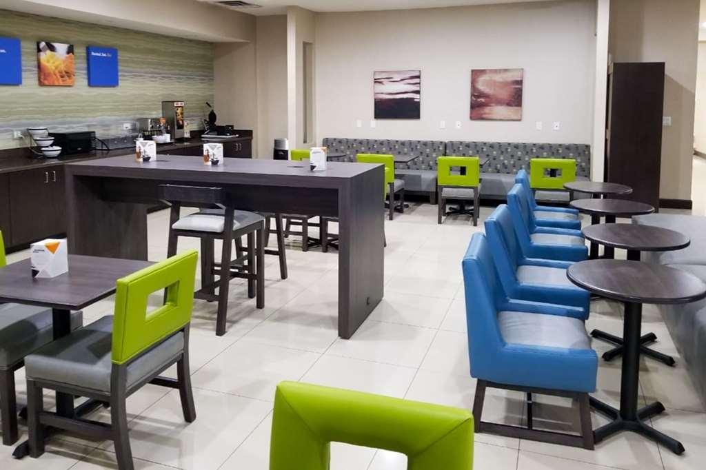 Surestay Plus By Best Western Corydon Restaurant photo