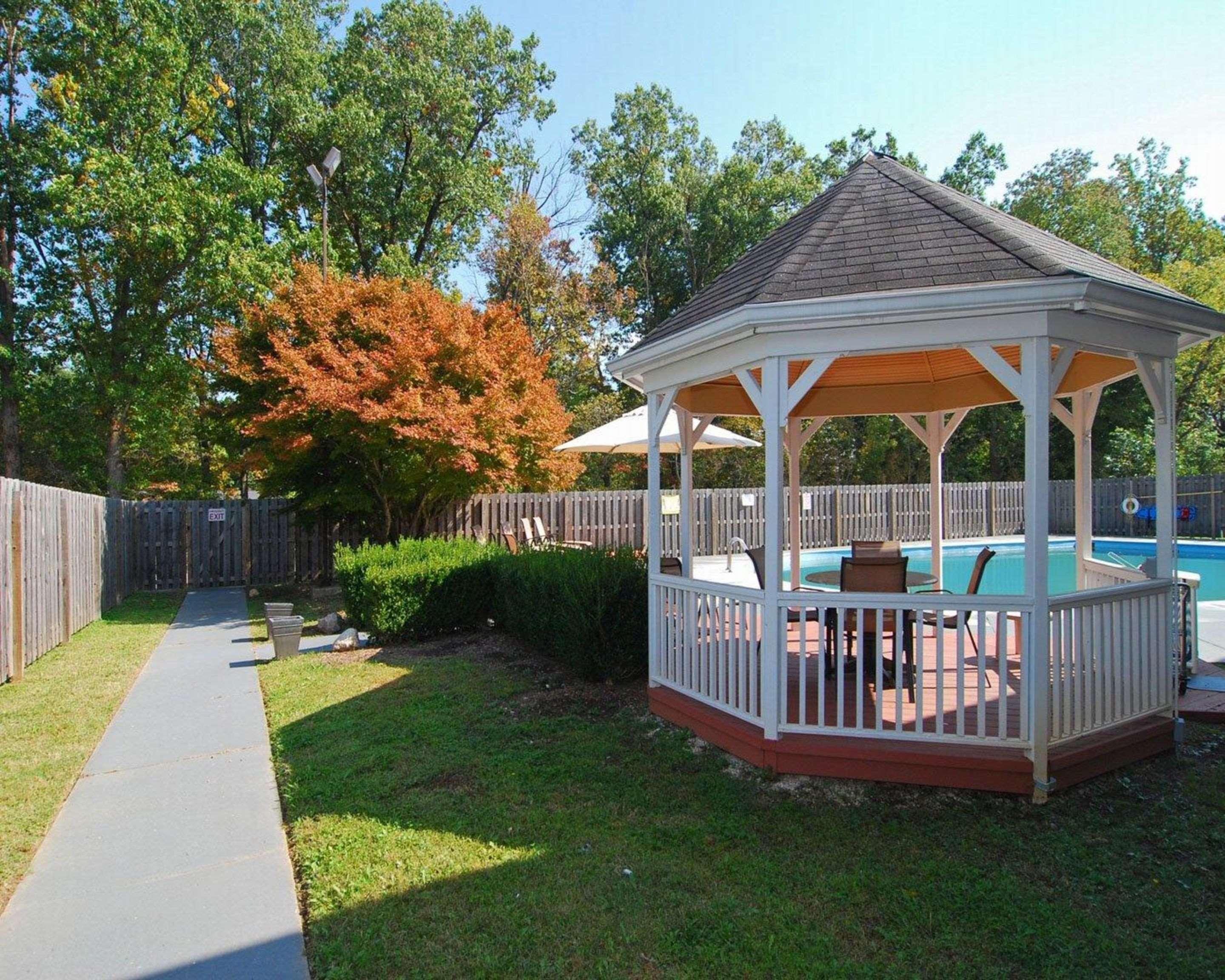 Surestay Plus By Best Western Corydon Exterior photo