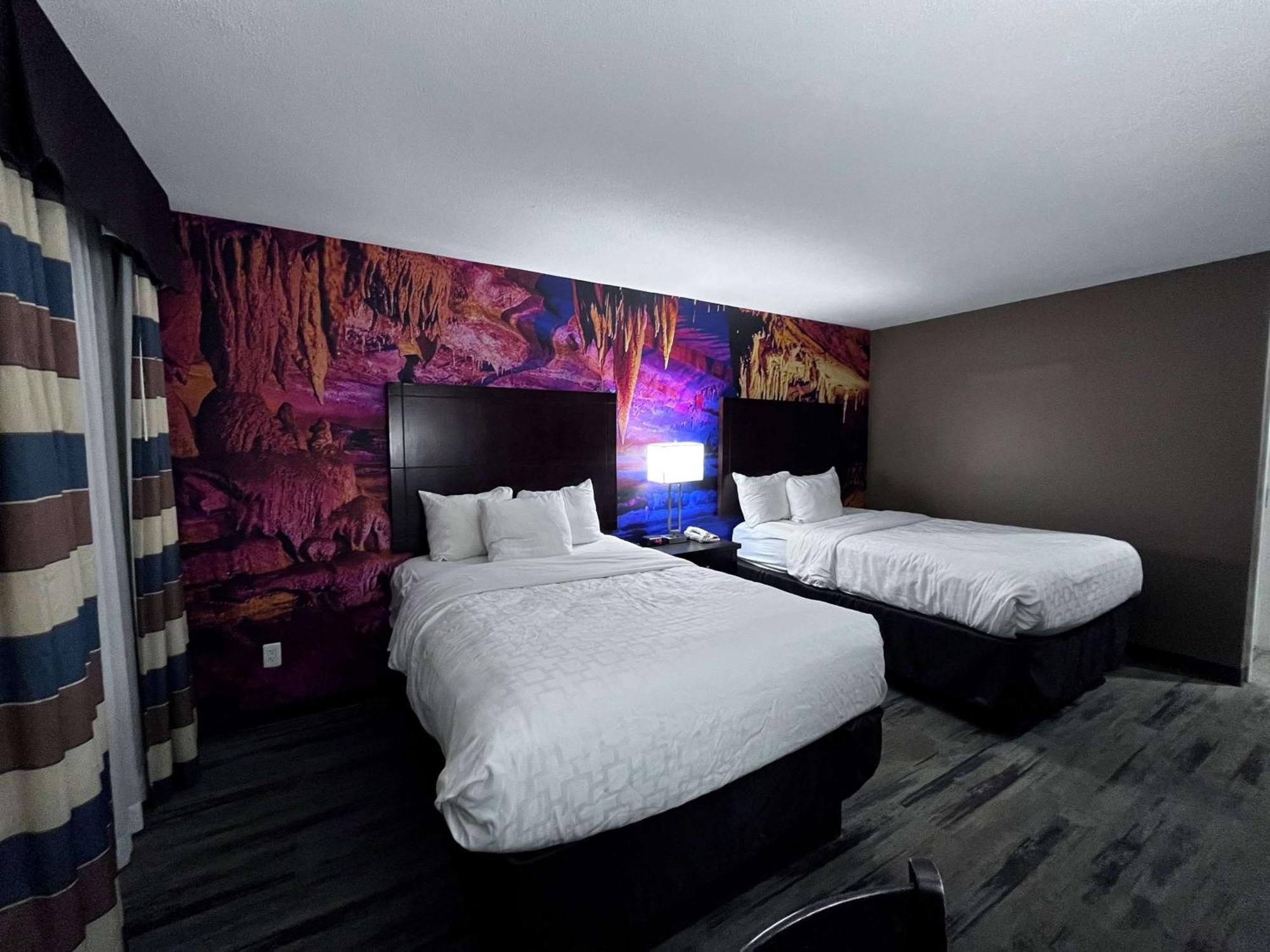 Surestay Plus By Best Western Corydon Exterior photo